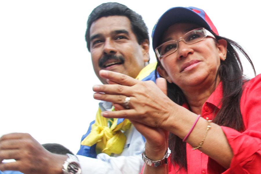 Nicolás Maduro y Cilia Flores en un acto de campaña en 2013