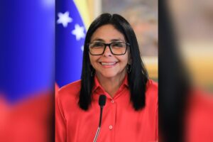 Delcy Rodríguez en una reunión oficial, imagen de archivo.