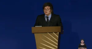 El presidente Javier Milei durante su discurso en la Cámara de Comercio de Estados Unidos.