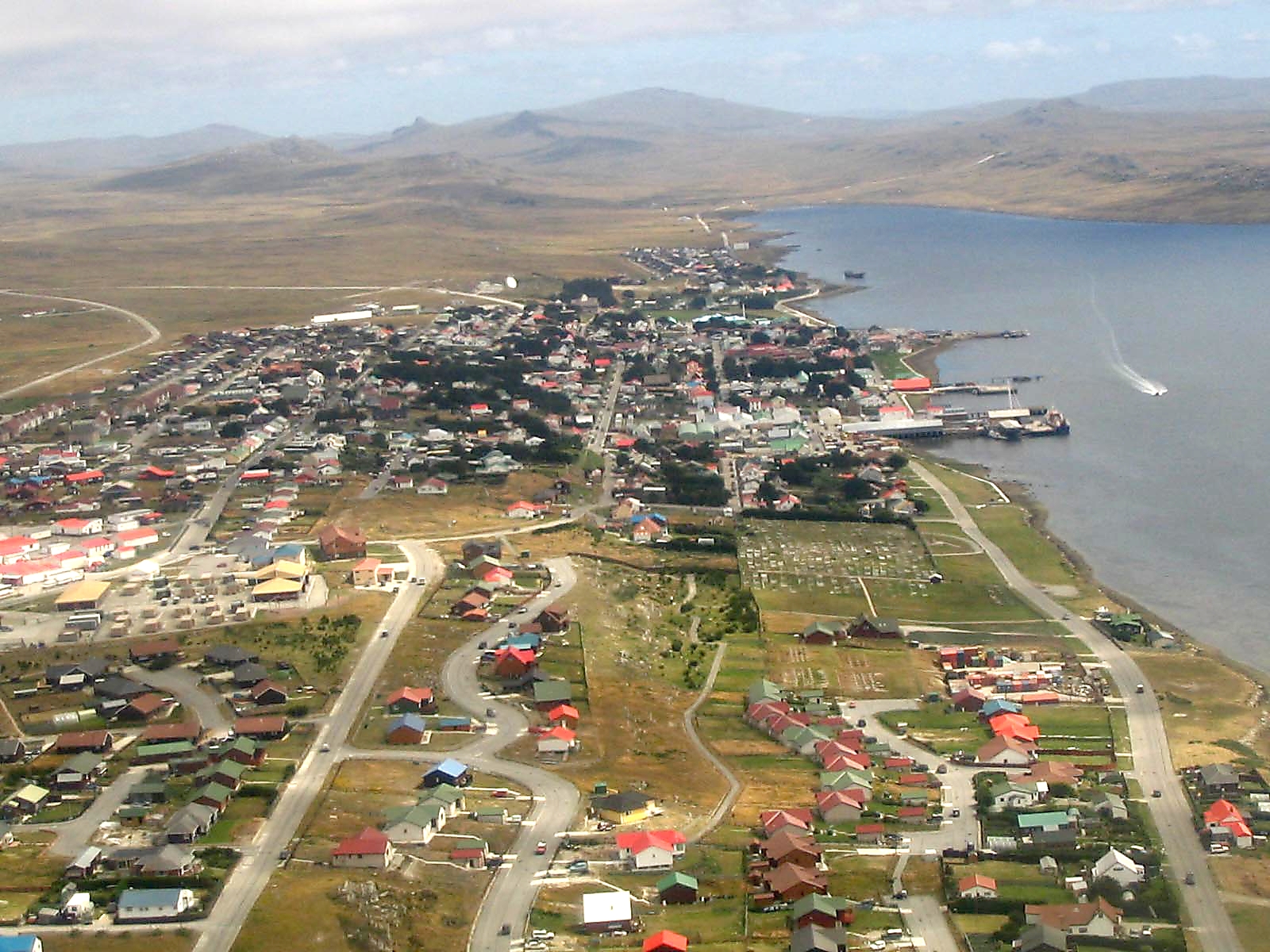 Vista aérea de Puerto Argentino/Stanley, en las islas Malvinas. Foto de archivo.