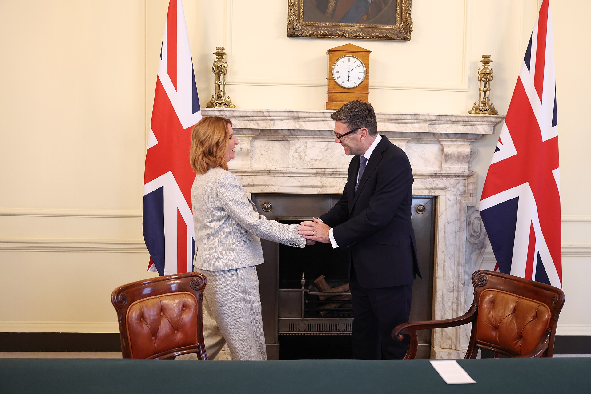 El primer ministro británico, Andy Burnham, en Downing Street (foto de archivo).