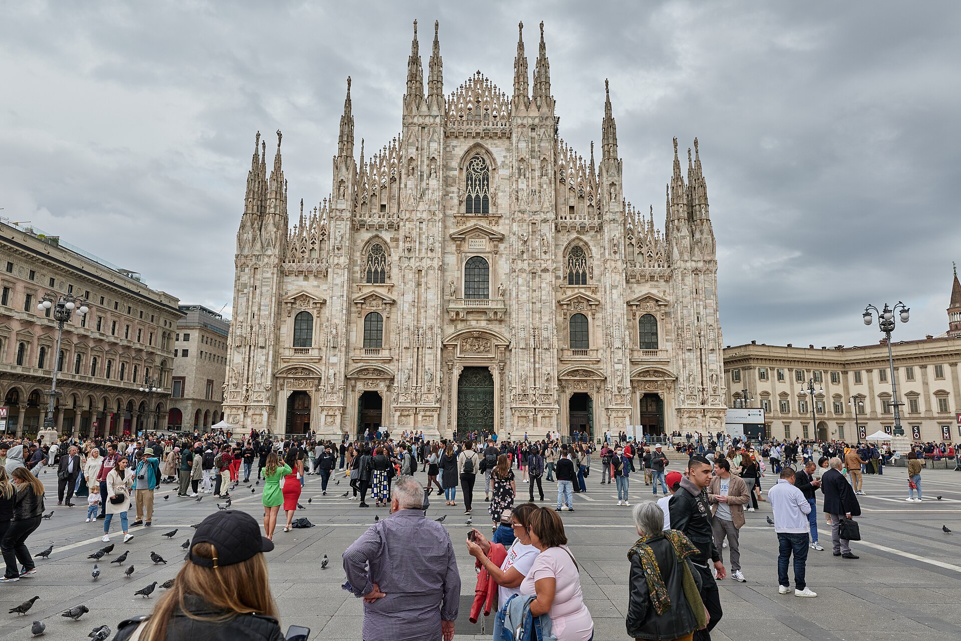 La plaza del Duomo de Milán, Italia (foto de archivo).