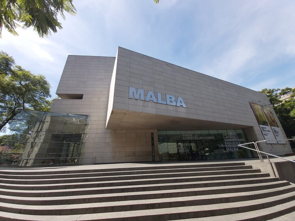Fachada del MALBA, Museo de Arte Latinoamericano de Buenos Aires (foto de archivo).
