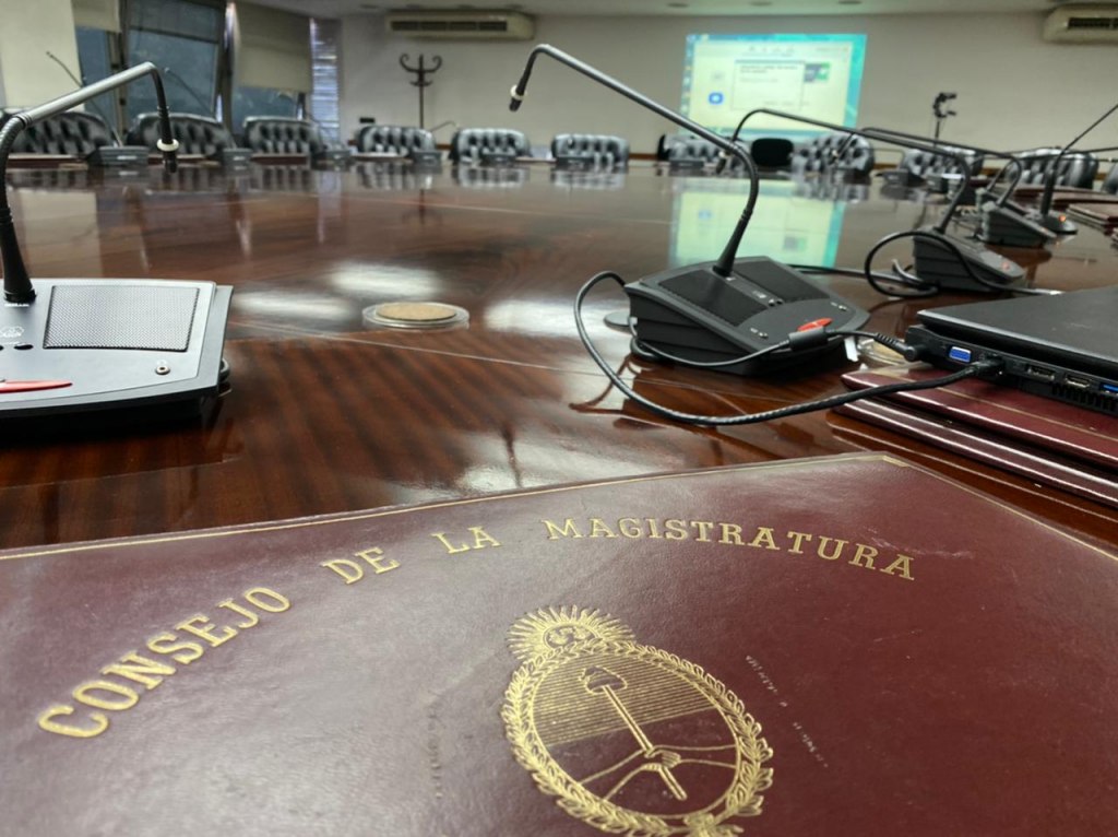 El Consejo de la Magistratura.