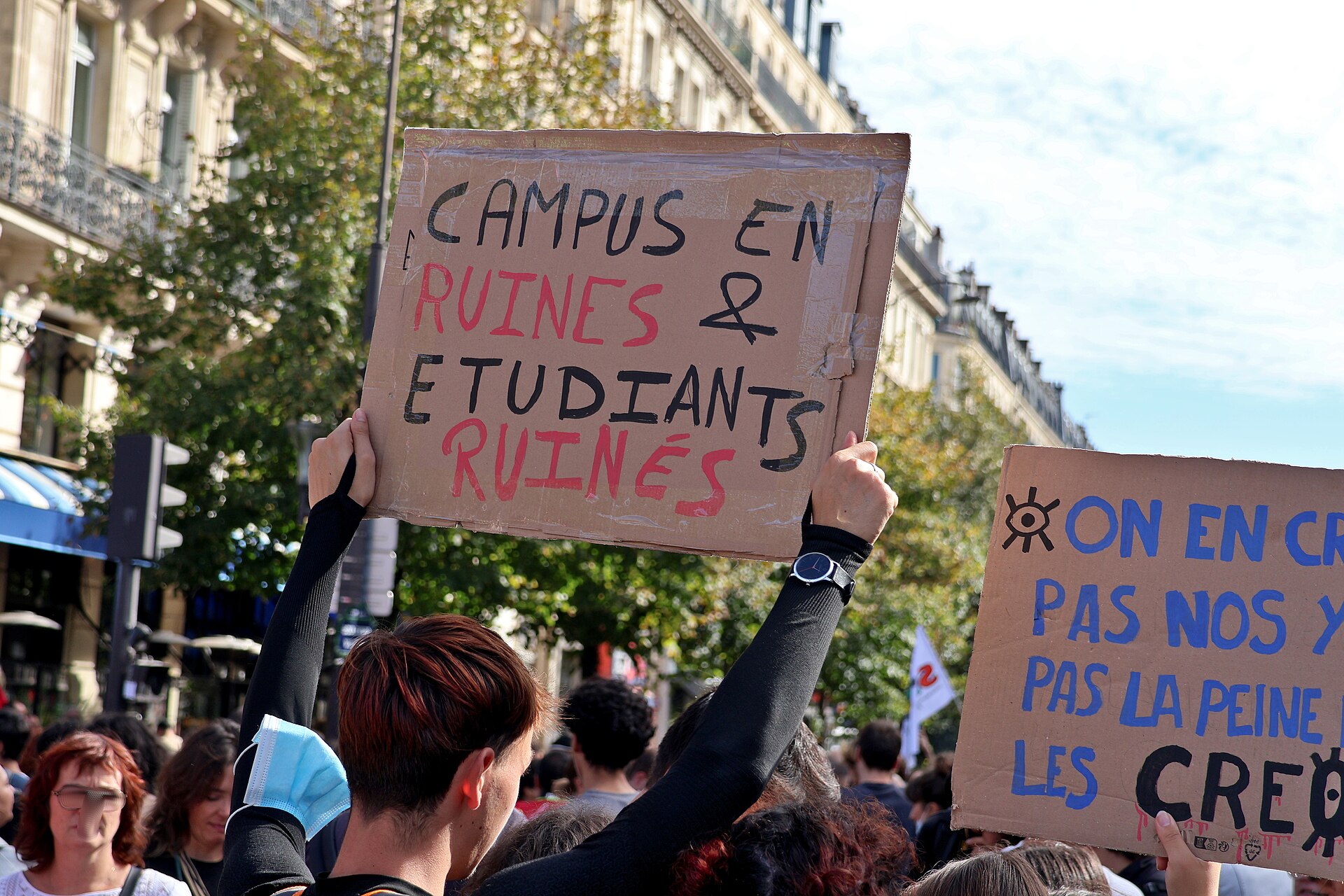 Manifestación estudiantil en París, octubre de 2026.