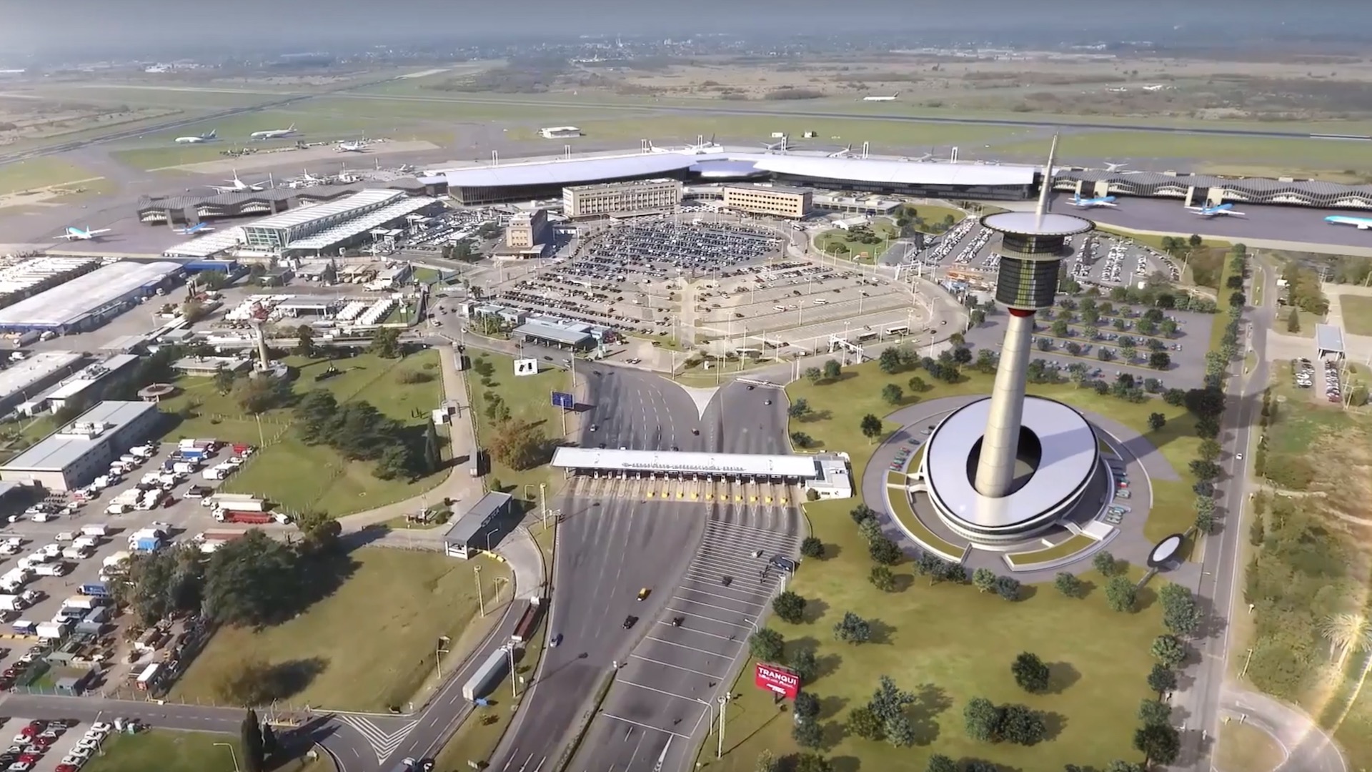 Vista aerea del Aeropuerto Internacional de Ezeiza, con la torre de control y las terminales
