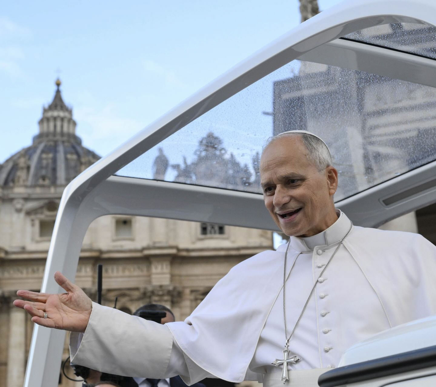 El papa León XIV durante la audiencia general del miércoles en la plaza de San Pedro.