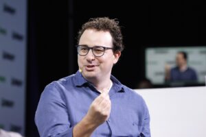 Dario Amodei, cofundador y director ejecutivo de Anthropic, en TechCrunch Disrupt 2023 (foto de archivo).