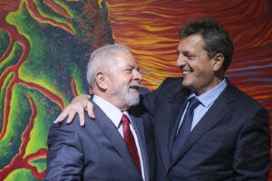 Sergio Massa, junto a Luiz Inácio Lula da Silva (foto de archivo).